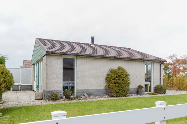 Bungalow 11_Vakantiepark Zijpersluis